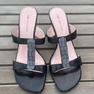 Anne Klein Heels Shoes Dress up or down - Nice!